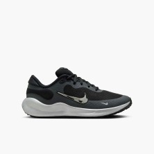 Zapatilla Nike Revolution 7 SE FZ4805-001