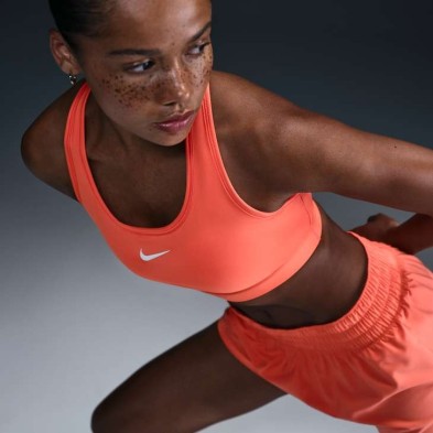 Sujetador Nike Dri-Fit Swoosh – Comodidad y Sujeción Perfecta