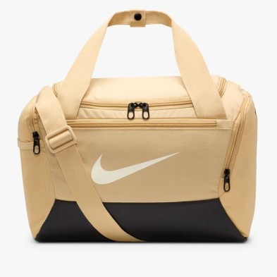 Bolsa Nike Brasilia 9.5 – Organización y Estilo para tus Aventuras