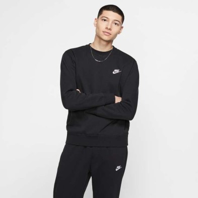 Sudadera Nike Sportswear Club – Estilo, Comodidad y Versatilidad